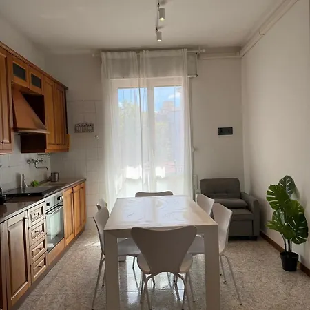 Appartement Grandcentral Your Gateway To Everywhere 4bedr2bath Bologna