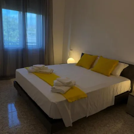 Grandcentral Your Gateway To Everywhere 4bedr2bath * Bologna